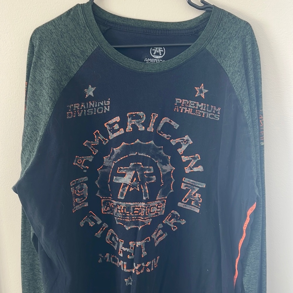 Long sleeved T-shirt